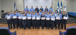 Clausura de 49 Funcionarios Policiales